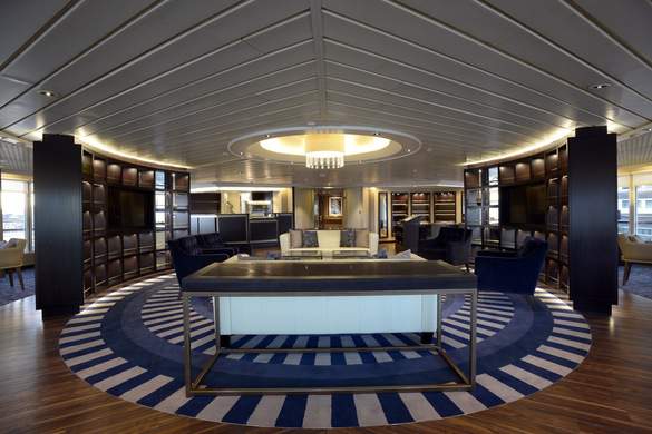 Windstar Star Pride Interior Yacht Club 16.jpg